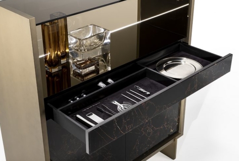 Uro-madia by simplysofas.in